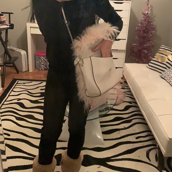 Mongolia fur crossbody/handbag/shoulder bag - Picture 5 of 13